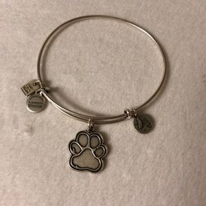 Alex & ani paw print bracelet